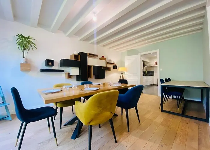 Casa Ney Nyaraló Angers